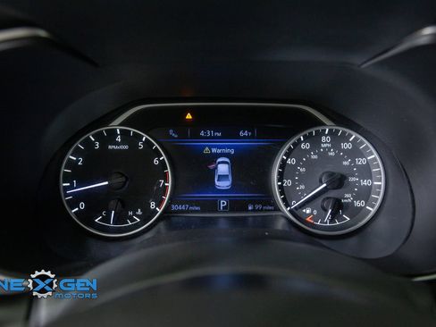 Used 2018 Nissan Maxima SR w/ Midnight Edition FWD image 17