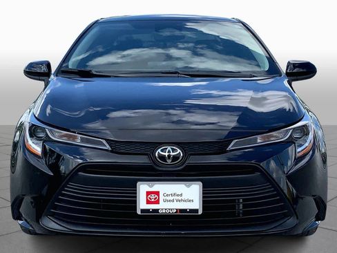 Certified 2025 Toyota Corolla LE image 4