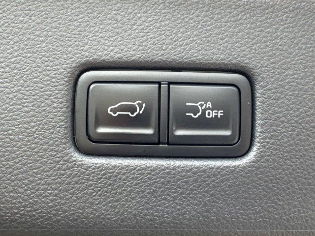 Used 2025 Kia Carnival SX FWD image 15
