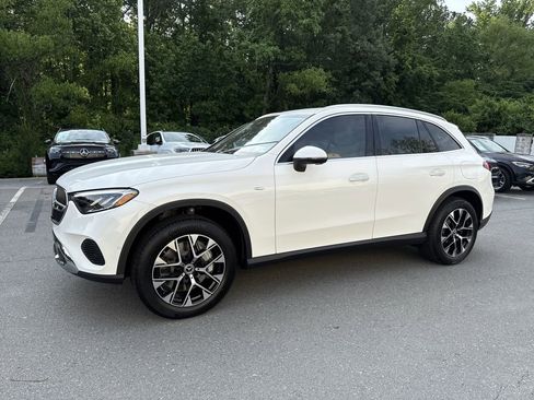 New 2025 Mercedes-Benz GLC 350e 4MATIC image 7