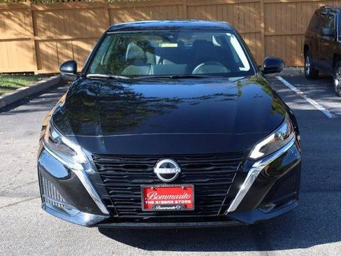 Certified 2025 Nissan Altima 2.5 SL FWD image 4