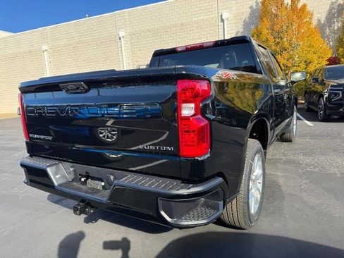 New 2026 Chevrolet Silverado 1500 Custom AWD/4WD image 28