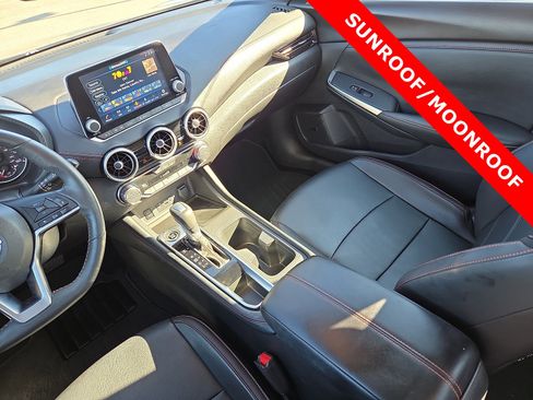 Used 2024 Nissan Sentra SR w/ SR Premium Package image 12