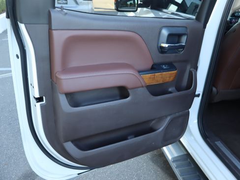 Used 2019 Chevrolet Silverado 2500 High Country w/ Duramax Plus Package AWD/4WD image 35