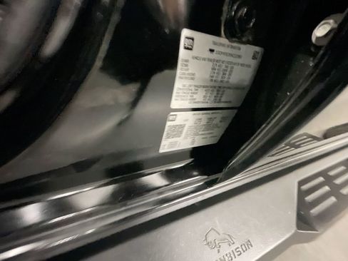 Used 2022 Chevrolet Silverado 1500 LT Trail Boss w/ LT Trail Boss Premium Package image 32