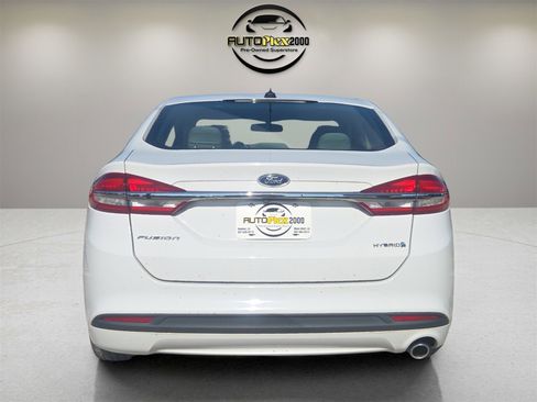 Used 2018 Ford Fusion S image 6