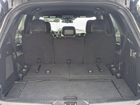 Used 2025 Ford Explorer ST-Line w/ ST-Line Street Pack image 30