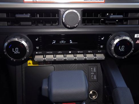 New 2025 Toyota Tacoma TRD Off-Road image 16