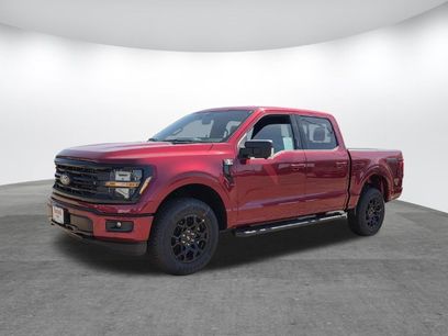 New 2026 Ford F150 XLT w/ Equipment Group 302A MID