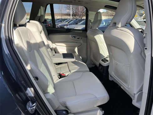 Used 2024 Volvo XC90 T8 Plus image 13