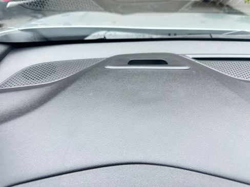 Used 2025 Chevrolet Equinox LT image 34