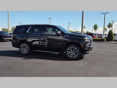 New 2025 Chevrolet Tahoe High Country image 24