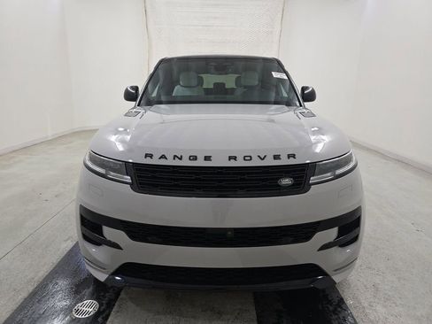 Used 2025 Land Rover Range Rover Sport Dynamic SE AWD/4WD image 5