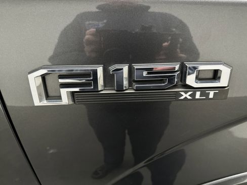 Used 2016 Ford F150 XLT w/ Equipment Group 302A Luxury image 14