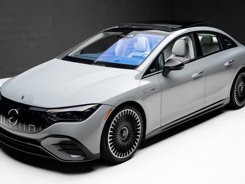 Used 2023 Mercedes-Benz EQE AMG 4MATIC Sedan image 5
