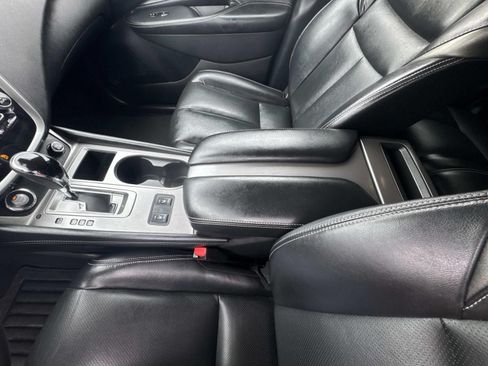 Used 2023 Nissan Murano SL w/ Cargo Package FWD image 24