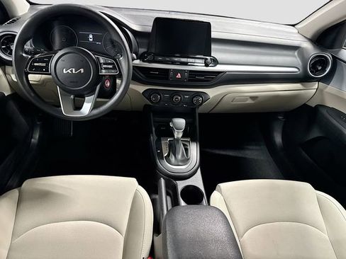 Used 2023 Kia Forte LXS w/ LXS Technology Package image 21