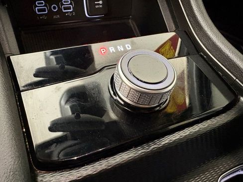 Used 2023 Jeep Grand Cherokee L Laredo image 33