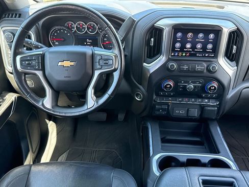 Used 2021 Chevrolet Silverado 1500 LTZ AWD/4WD image 21