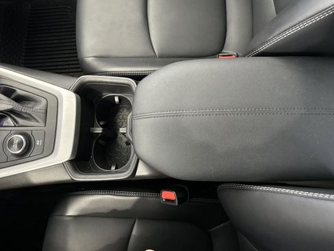 Used 2024 Toyota RAV4 XLE Premium image 27