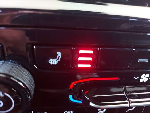 New 2026 Jeep Grand Cherokee Laredo X RWD image 24