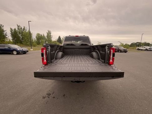 New 2026 Ford F250 XLT w/ XLT Premium Package AWD/4WD image 23