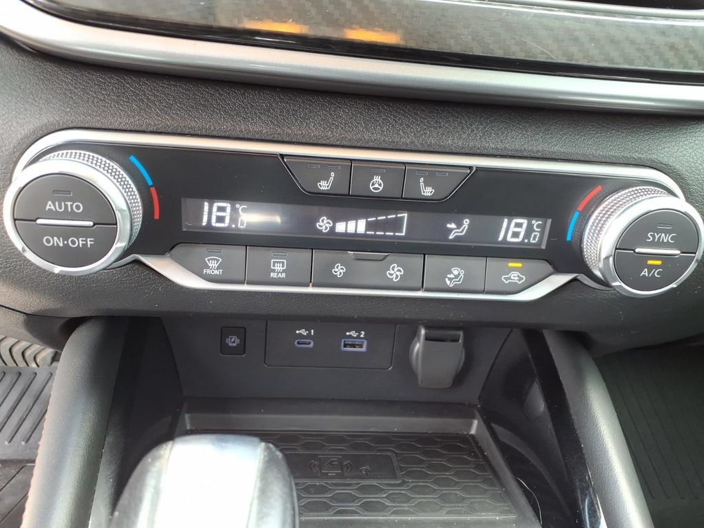 Used 2023 Nissan Altima 2.5 SR AWD/4WD image 29