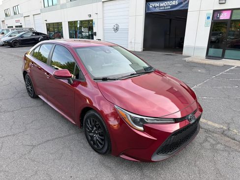 Used 2022 Toyota Corolla LE FWD image 16