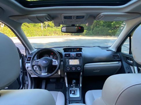 Used 2015 Subaru Forester 2.5i Limited AWD/4WD image 42