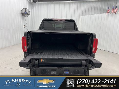 Used 2020 GMC Sierra 1500 Denali w/ Denali Ultimate Package AWD/4WD image 20