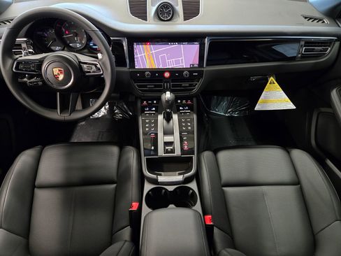 New 2025 Porsche Macan AWD/4WD image 13