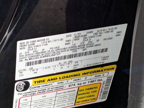 Used 2024 Lincoln Navigator Reserve AWD/4WD image 35