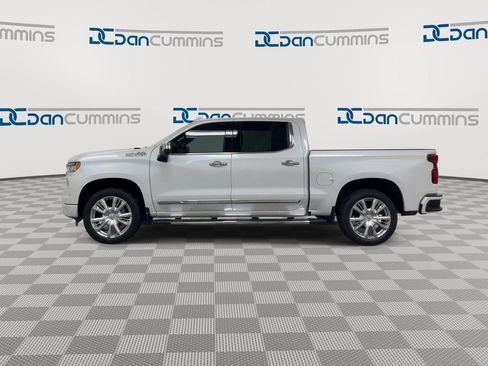 Used 2023 Chevrolet Silverado 1500 High Country w/ Technology Package image 5