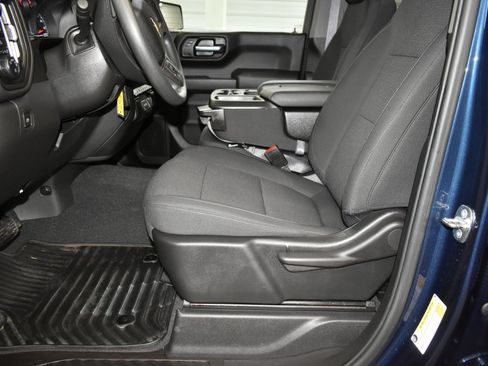Used 2021 Chevrolet Silverado 1500 Custom w/ LPO, Dark Essentials Package AWD/4WD image 2