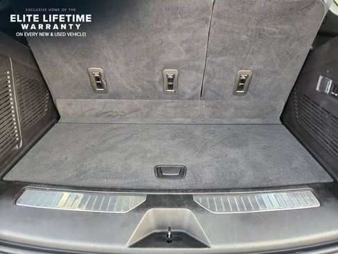 Used 2021 Chevrolet Tahoe RST w/ Luxury Package RWD image 32