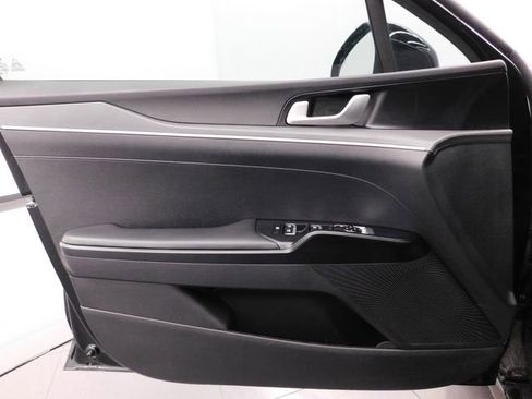 Used 2022 Kia K5 LXS image 14