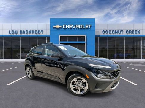 Used 2022 Hyundai Kona SEL w/ Convenience Package FWD image 1