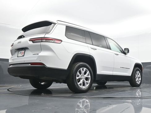 Used 2022 Jeep Grand Cherokee L Limited image 21