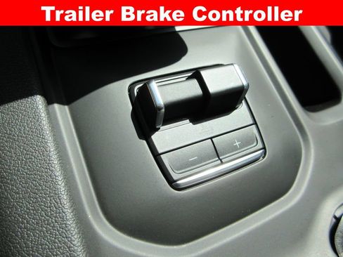 Used 2024 GMC Sierra 1500 AT4 w/ Technology Package AWD/4WD image 20