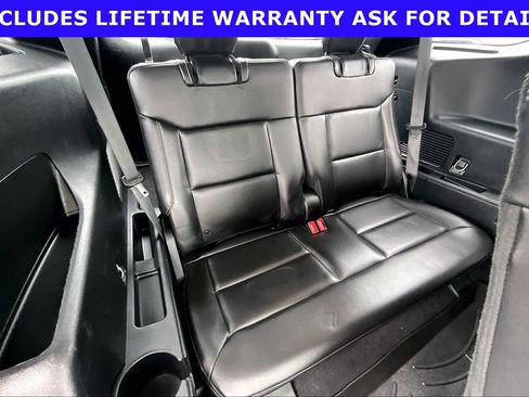 Used 2022 Ford Explorer XLT w/ Equipment Group 202A AWD/4WD image 24