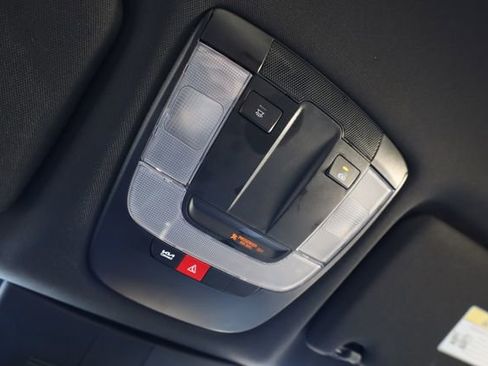 Certified 2025 Kia K5 GT-Line image 24