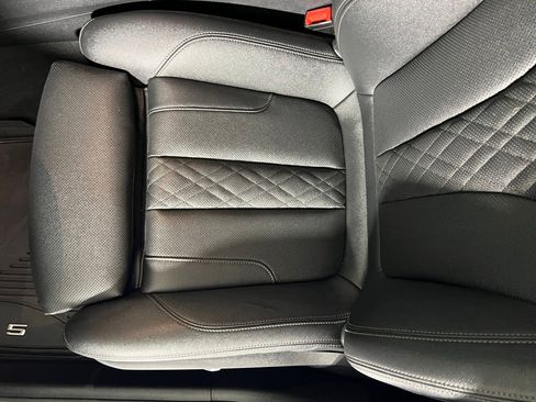 Used 2022 BMW 540i w/ M Sport Package image 24