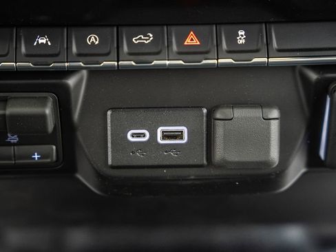 New 2026 Chevrolet Silverado 1500 W/T AWD/4WD image 25