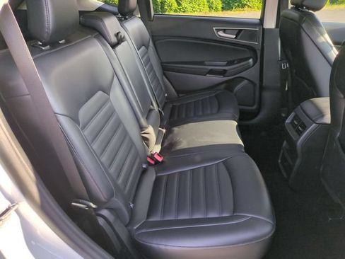 Used 2024 Ford Edge SEL AWD/4WD image 30