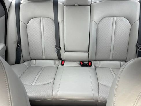 Used 2016 Kia Optima EX FWD image 25