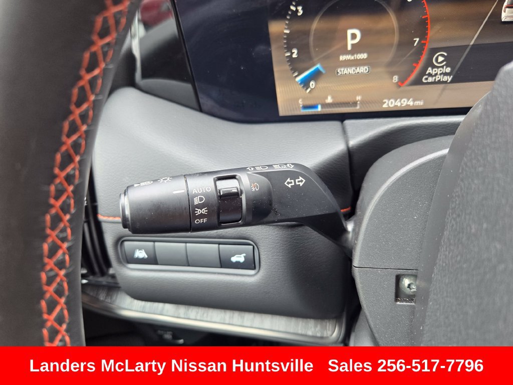 Used 2025 Nissan Armada PRO-4X w/ Pro-4X Premium Package AWD/4WD image 30