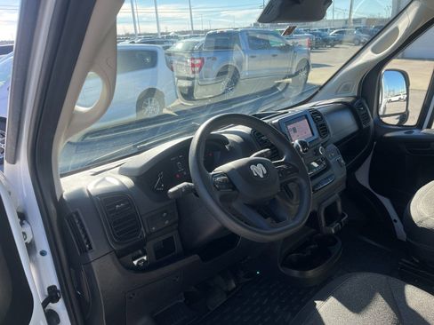 Used 2024 RAM ProMaster 3500 w/ Convenience Group image 11