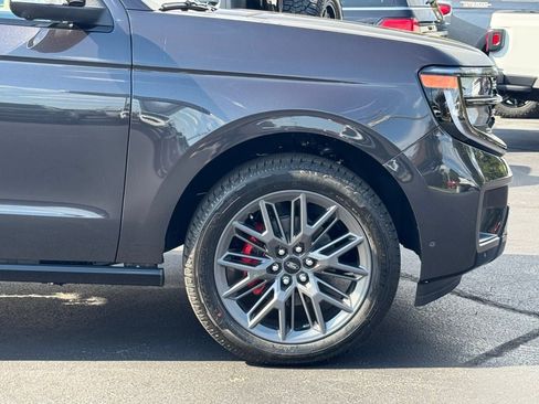 New 2025 Ford Expedition Platinum w/ Stealth Performance Package AWD/4WD image 51
