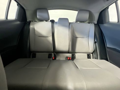 Used 2025 Toyota Prius LE image 33