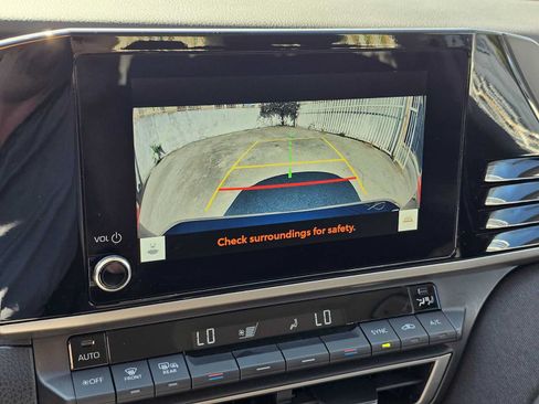Used 2025 Toyota Camry LE FWD image 30